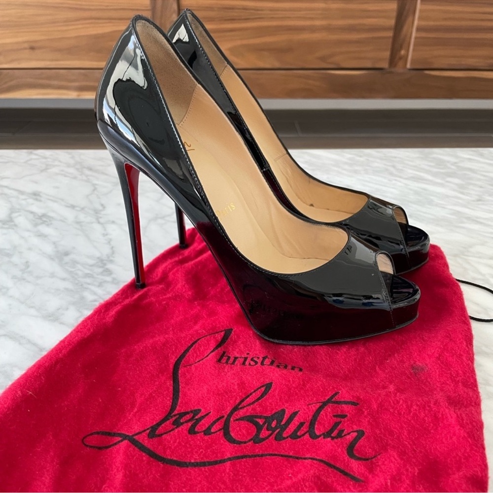Christian Louboutin Black Patent Leather Heels NO BOX